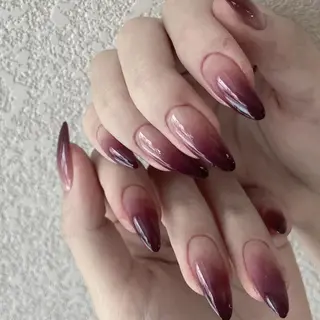 ネイル Queens 榊 まおのネイルデザイン