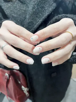 ネイル ネイルサロンアジアン池袋店所属・林 夏萌のネイルデザイン