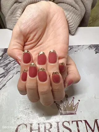 ネイル ガレンドウ 白澤 愛子のネイルデザイン