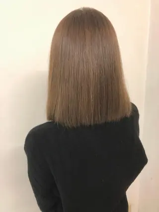 ショート 美髪矯正・レイヤー 倉友哉のヘアスタイル