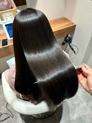 ロング 美髪ヘア 🤍erikaのヘアスタイル