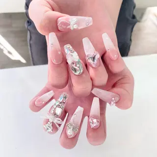 ネイル Kira-ra所属・Kira-ra💎 KIRARIのネイルデザイン