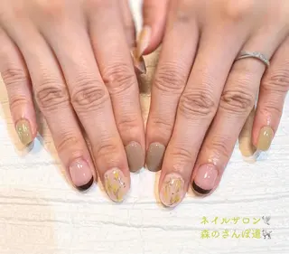 ネイル ショートネイル 森のさんぽ道のネイルデザイン