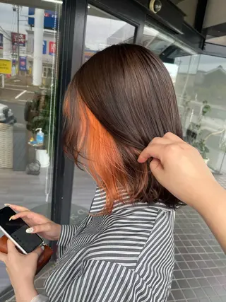 ミディアム alu yuinaのヘアスタイル