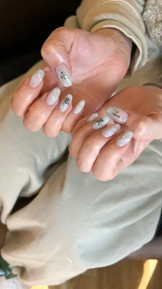 ネイル フリーランス¨̮⃝ ネイリストOKADAのネイルデザイン