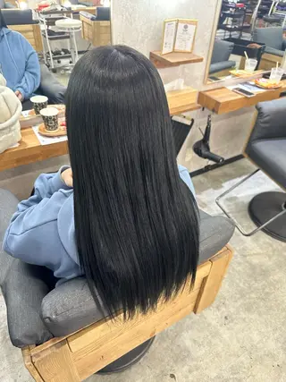 ロング MOURI CHISATOのヘアスタイル