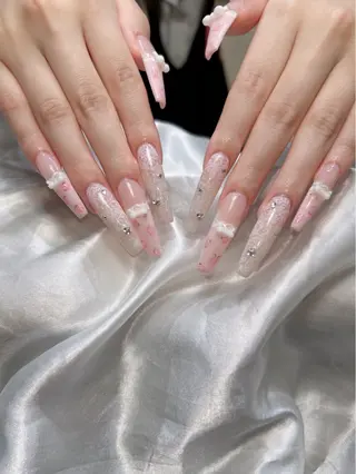 ネイル 上山 愛結のネイルデザイン