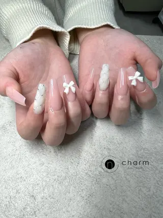 ネイル ネイルルーム チャームのネイルデザイン