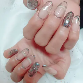ネイル T Yのネイルデザイン
