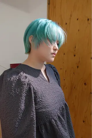 ショート カラー nishido ハイライト/パーマのヘアスタイル