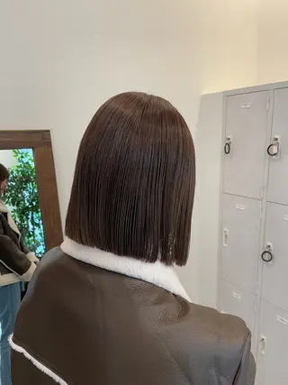 ミディアム カラー 佐藤 優里のヘアスタイル