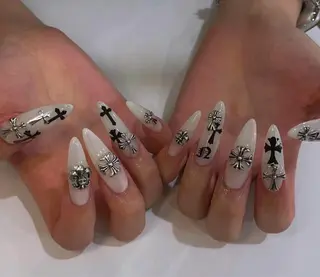ネイル HIN NAILのネイルデザイン