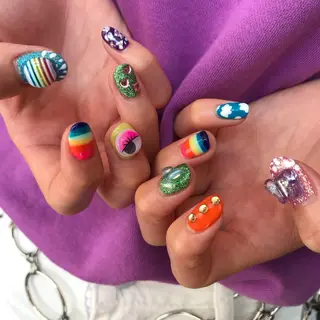 ネイル mana 暖色カラーカットのヘアスタイル