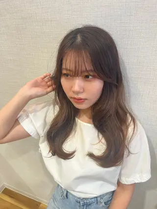 ロング 阿部 楓のヘアスタイル