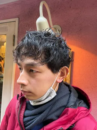 ショート パーマ メンズ ナカムラ イヅミのヘアスタイル