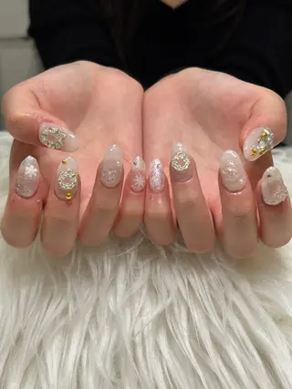 ネイル shiori .のネイルデザイン