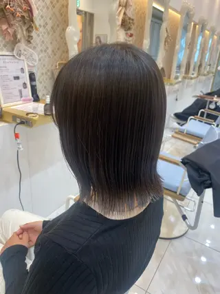 ミディアム 艶髪/透明感/ 三宅晴香のヘアスタイル