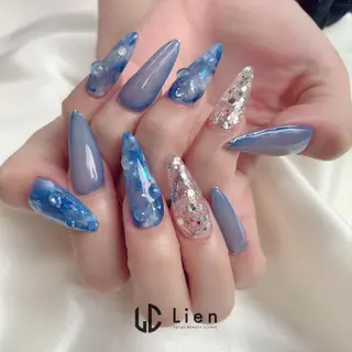 ネイル 山田 真里のネイルデザイン