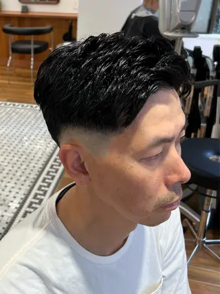 ショート メンズ メンズカット✂️ スキンフェード伊藤陸のヘアスタイル