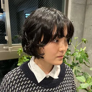 ショート パーマ 最強デザインカラー/ ブリーチ/アヤミ🌟のヘアスタイル