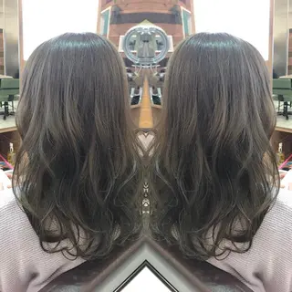 ミディアム セミロング カラー 青木 茂樹⭐️ 透明感カラーのヘアスタイル