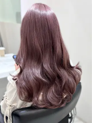 ミディアム カラー 盛れる顔周り🤍渋谷 Risa🎀のヘアスタイル