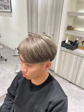 カラー メンズ 吉見 涼のヘアスタイル