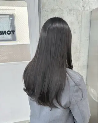 ロング カラー 高橋大樹/グレージュ 透明感/髪質改善のヘアスタイル