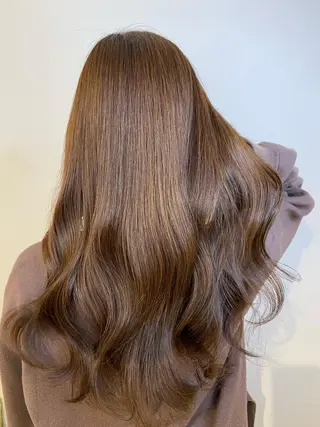 ロング パーソナルカラー骨格 顔タイプ 川野龍一のヘアスタイル