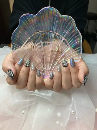 ネイル Nail Hibi サロンのネイルデザイン