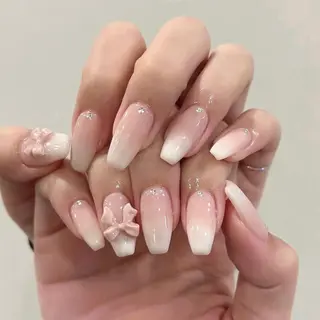 ネイル T&Bネイル 多喜日向のネイルデザイン