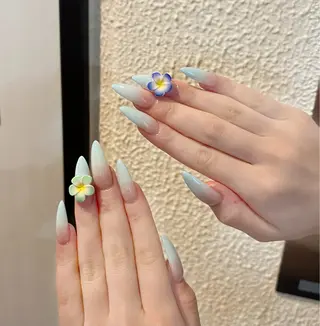 ネイル Naa Nailのネイルデザイン