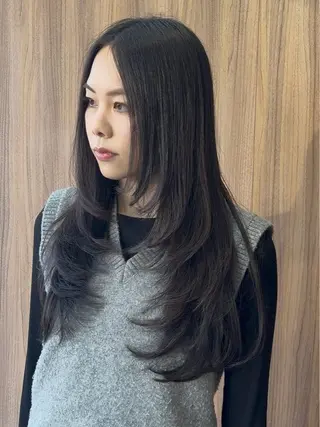 ロング 【透明感カラー】/ 【レイヤー】保坂拓也のヘアスタイル