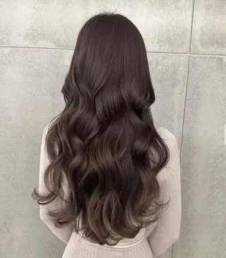 ロング 🎀ちゃんりお🎀 /ブリーチなしカラーのヘアスタイル