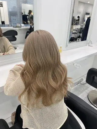 カラー セミロング 🤍透明感カラー🤍 似合わせ🤍AINEのヘアスタイル