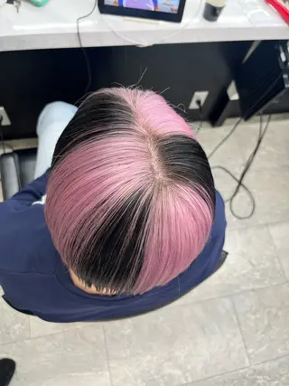 カラー 渋谷🎨ブリーチ特化 ×エクステ🎨レンのヘアスタイル