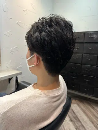 ショート パーマ メンズ 庭山 理沙のヘアスタイル