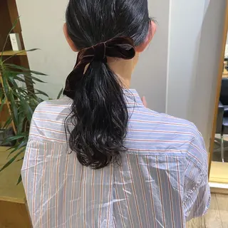 ミディアム パーマ 大橋 芽衣のヘアスタイル