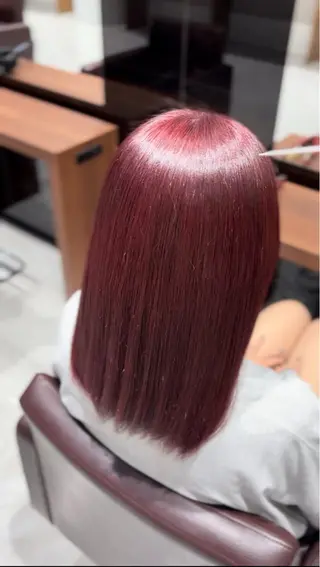 ミディアム カラー ねね🦖 /ブリーチカラーのヘアスタイル