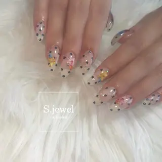 ネイル S. JEWELのネイルデザイン