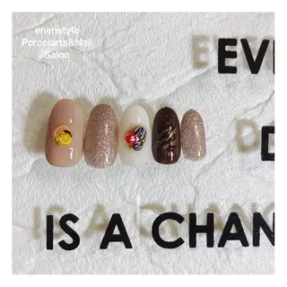 ミディアム ネイル 👑enen style👑のネイルデザイン