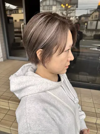 ショート タカツド ユウキのヘアスタイル