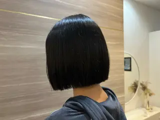 ショート カラー 🦋Yui🦋透明感 /ベージュ/Wカラーのヘアスタイル