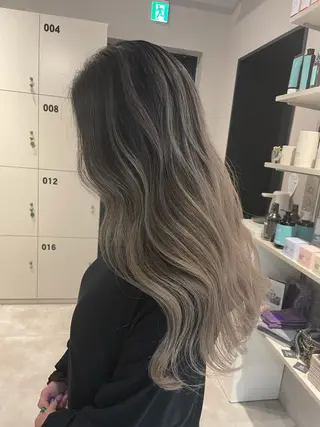 ミディアム カラー ブリーチ👩🦳/ ✂︎MANAMIのヘアスタイル