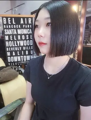 ショート 足利市・原宿・表参道 シニストラのヘアスタイル