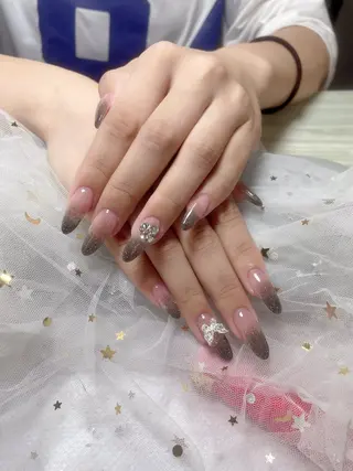 ネイル ゆゆ 🌻ひまわりサロンのネイルデザイン