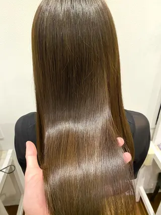 セミロング 【ツヤ髪カラー】本郷 星音のヘアスタイル
