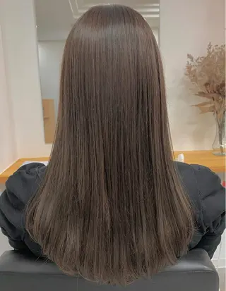 セミロング カラー コバヤシ リョウのヘアスタイル