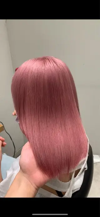 ミディアム カラー れい🫧 ハイトーン特化のヘアスタイル