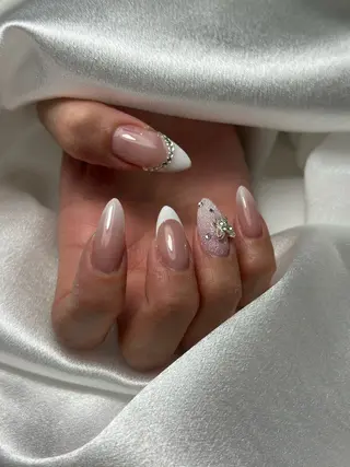 ネイル Astéria nail salonのネイルデザイン